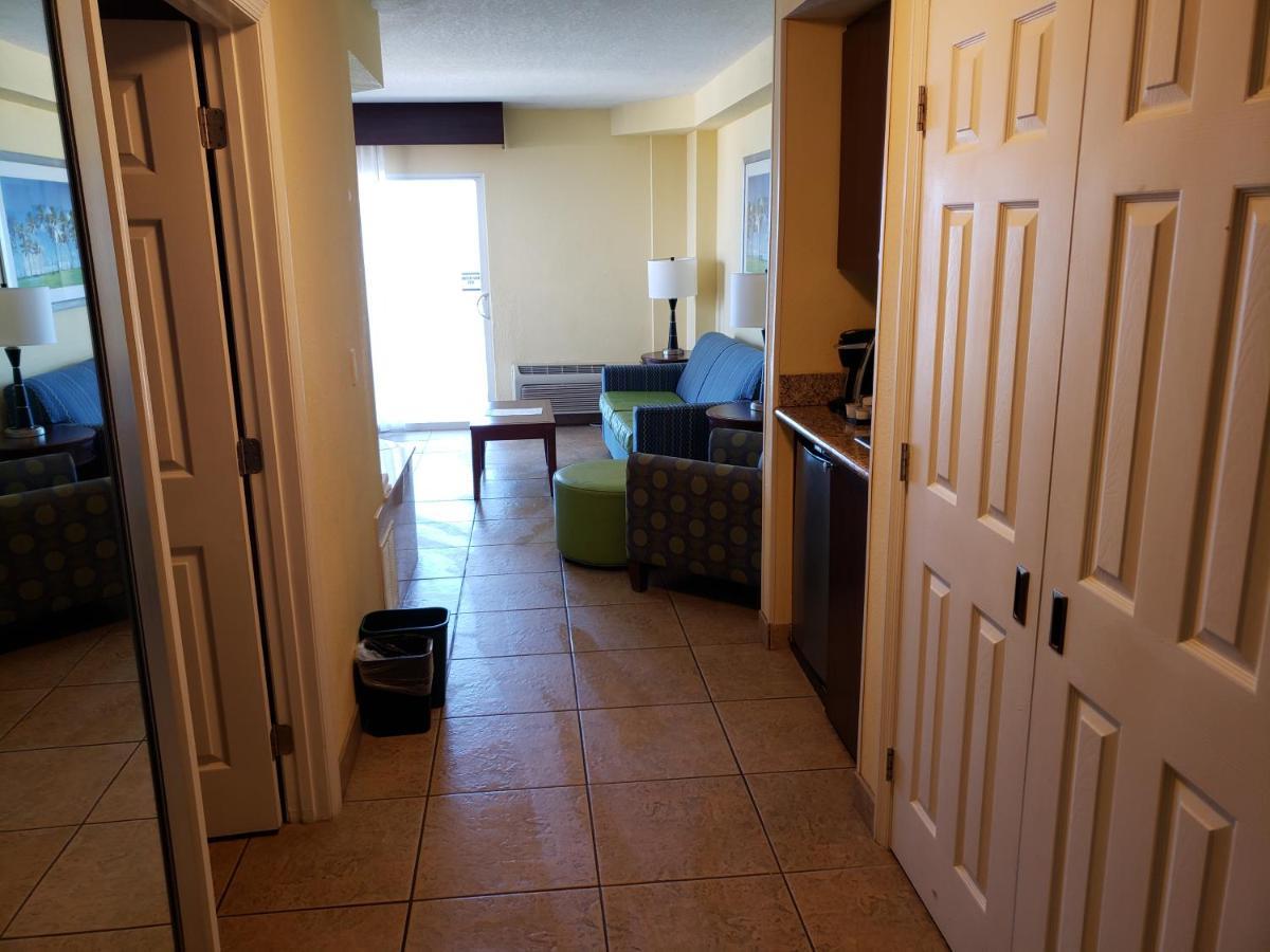 Holiday Inn Hotel & Suites Daytona Beach On The Ocean By Ihg Bagian luar foto