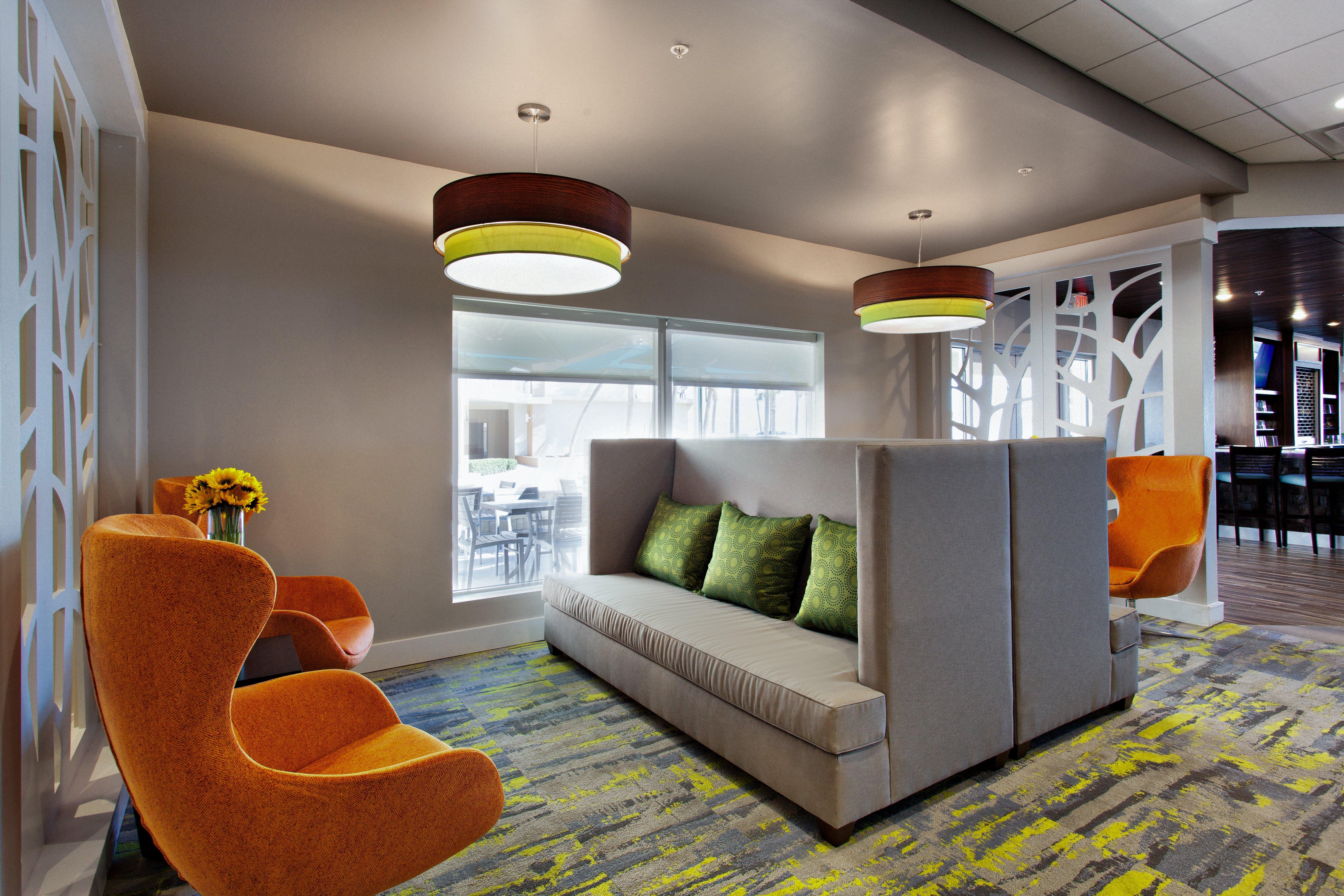 Holiday Inn Hotel & Suites Daytona Beach On The Ocean By Ihg Bagian luar foto