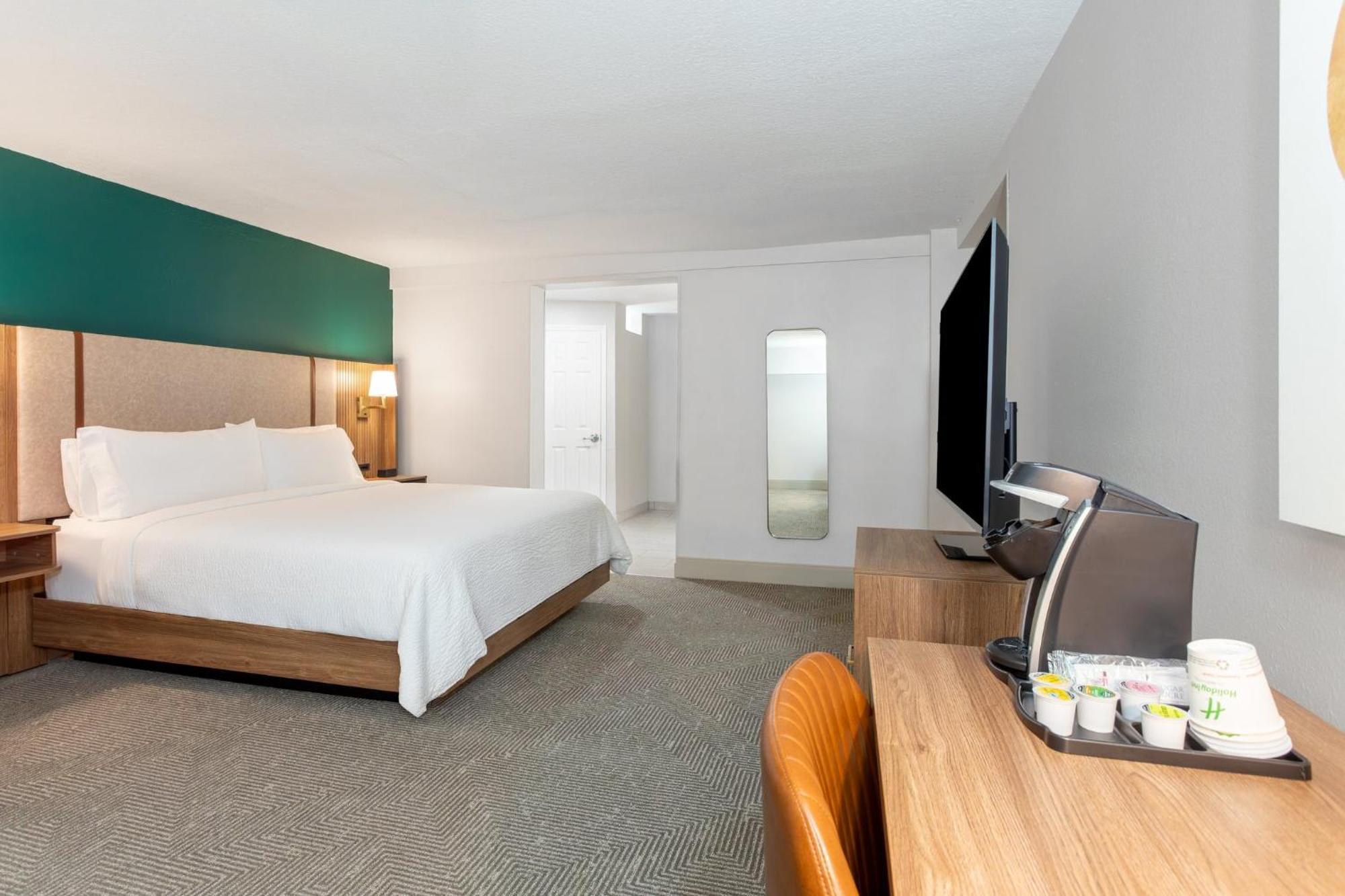 Holiday Inn Hotel & Suites Daytona Beach On The Ocean By Ihg Bagian luar foto