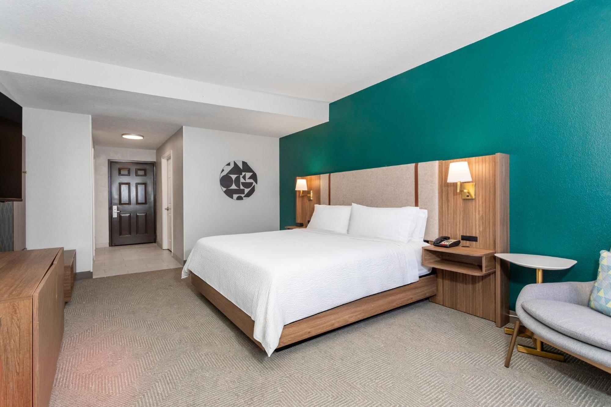 Holiday Inn Hotel & Suites Daytona Beach On The Ocean By Ihg Bagian luar foto