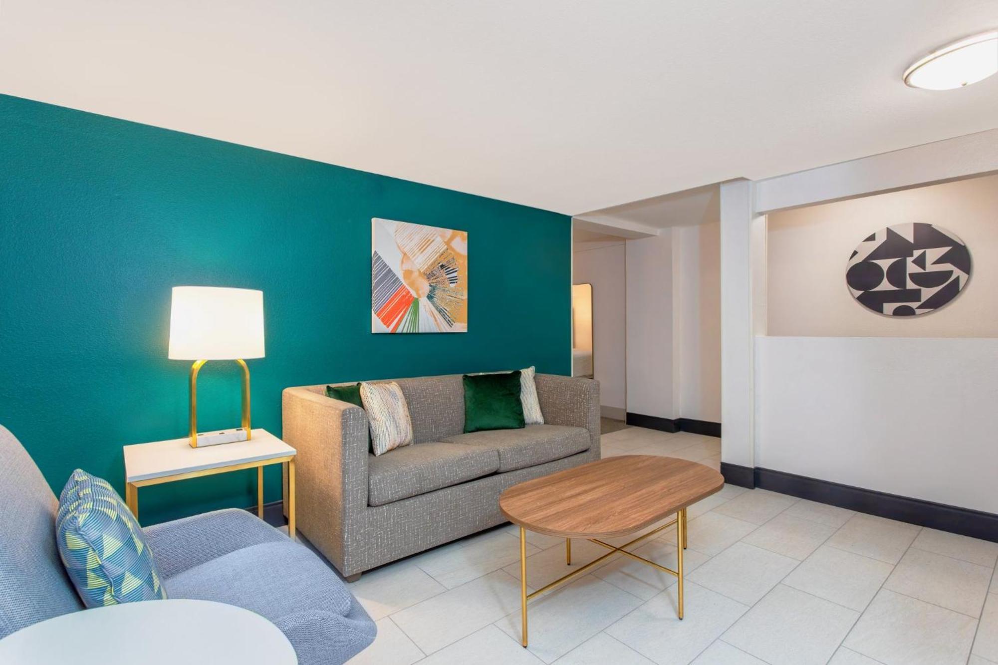 Holiday Inn Hotel & Suites Daytona Beach On The Ocean By Ihg Bagian luar foto