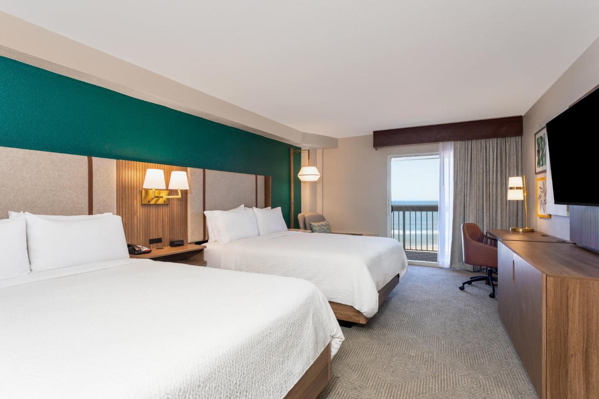 Holiday Inn Hotel & Suites Daytona Beach On The Ocean By Ihg Bagian luar foto